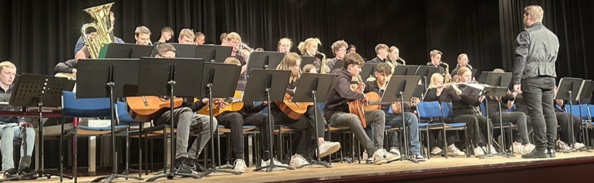 04360317 C925 46E3 BF35 A326F2D3F9A1 1 105 C