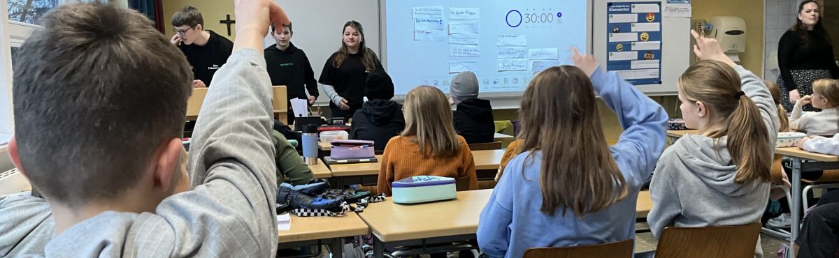 050B325F 4FDB 4F15 8FF7 010351E54138