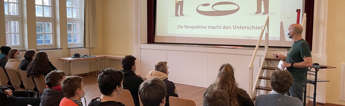 5EA69CD1 3B9B 46A2 B16C A274F029D983