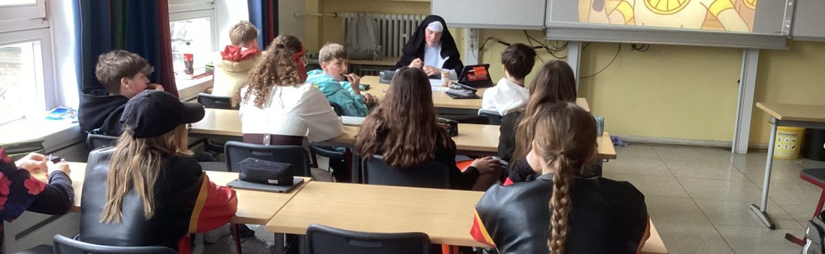 5F438421 AC46 475C 8EF3 3B900F1FAF74